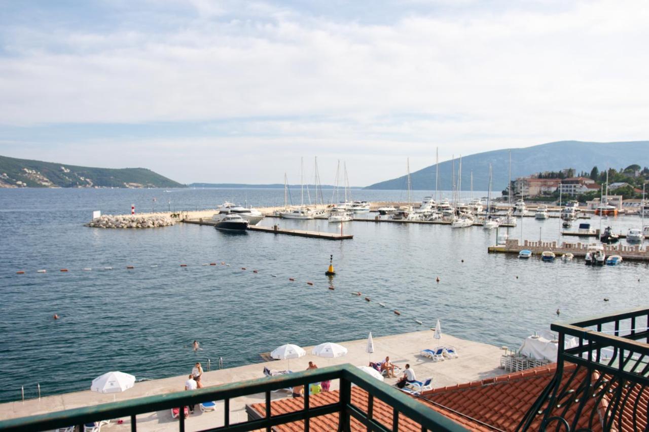 Hotel RR Herceg Novi Buitenkant foto